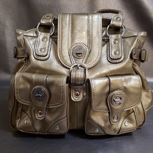 Authentic London Fog patent leather Purse- AMAZING